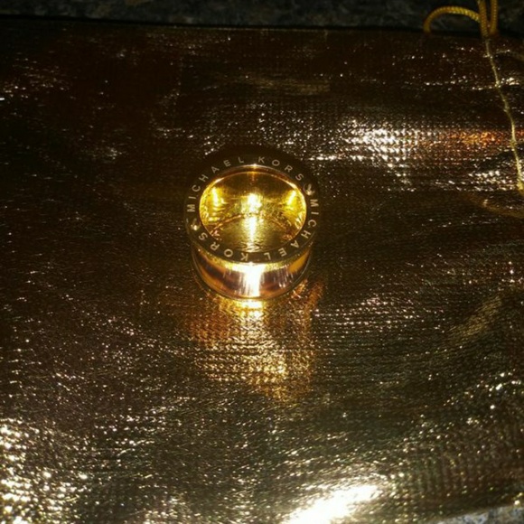 Michael kors tortoise gold plated ring - Picture 2 of 3